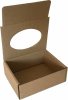 Ablakos (fólia nélkül) tároló doboz (92x72x35 mm) Kis méretű, önzáródó, ablakos, hullámkarton tároló doboz felnyitható tetővel

Felhasználás: 
Ajándéktárgyak, kozmetikai termékek (szappanok) szerszámok, szerelvények, egyéb kisméretű tárgyak tárolására alkalmas kisméretű önzáródó hullámkarton tároló doboz.

Méret: 92x72x35 mm - ablakos (fólia nélkül) hullámkarton tároló doboz
Kivitel: Fefco 0421

Anyag: mikrohullám karton papír
Színek: 
alap: barna, fehér
színes: bordó, fekete, kék, zöld